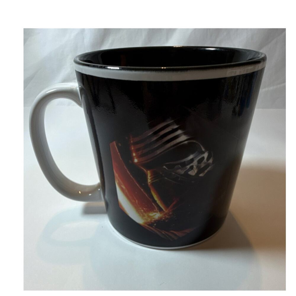 Vandor Star Wars Kylo Ren Ceramic Coffee Mug Black White Red Printed Handle